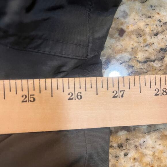 The North Face Men’s Large McMurdo Parka Gray Insulated Down Hooded Winter Coat - Picture 10 of 10